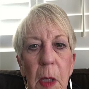 Meet your Posher, Eileen